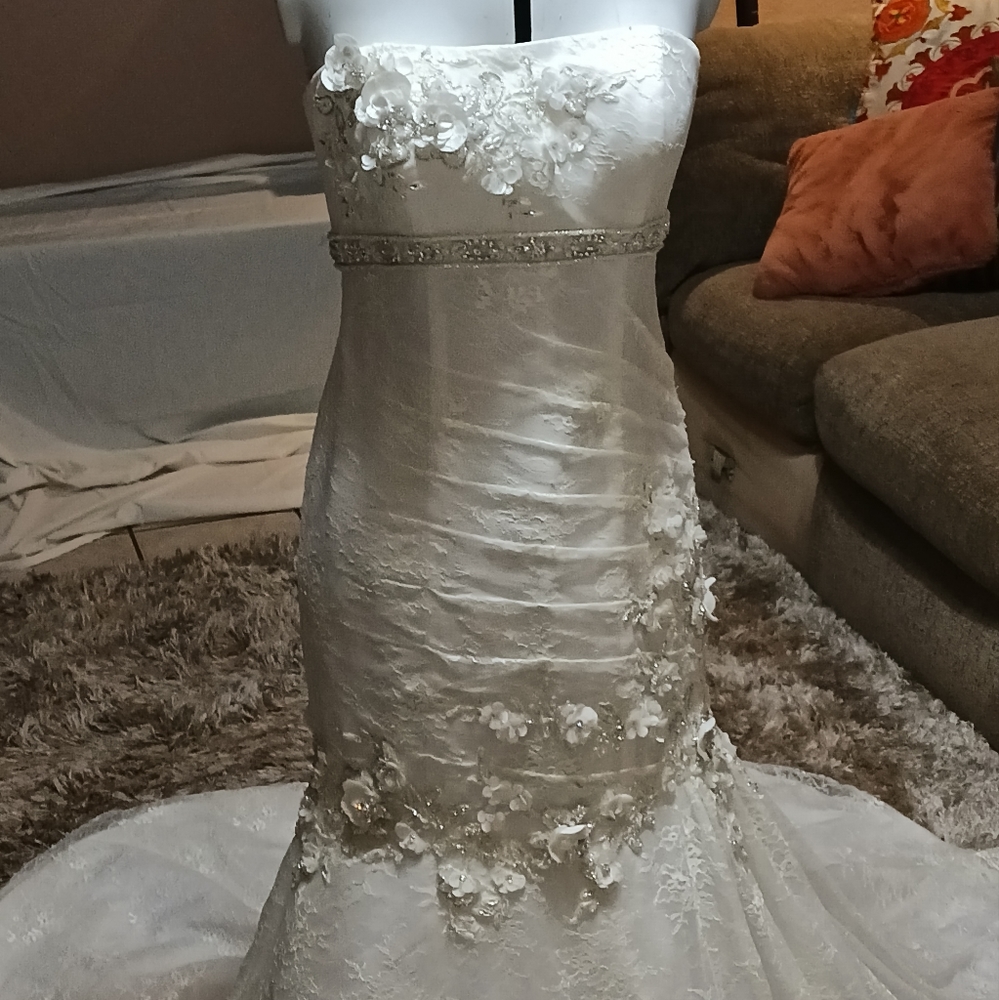 Mermaid wedding dress strapless